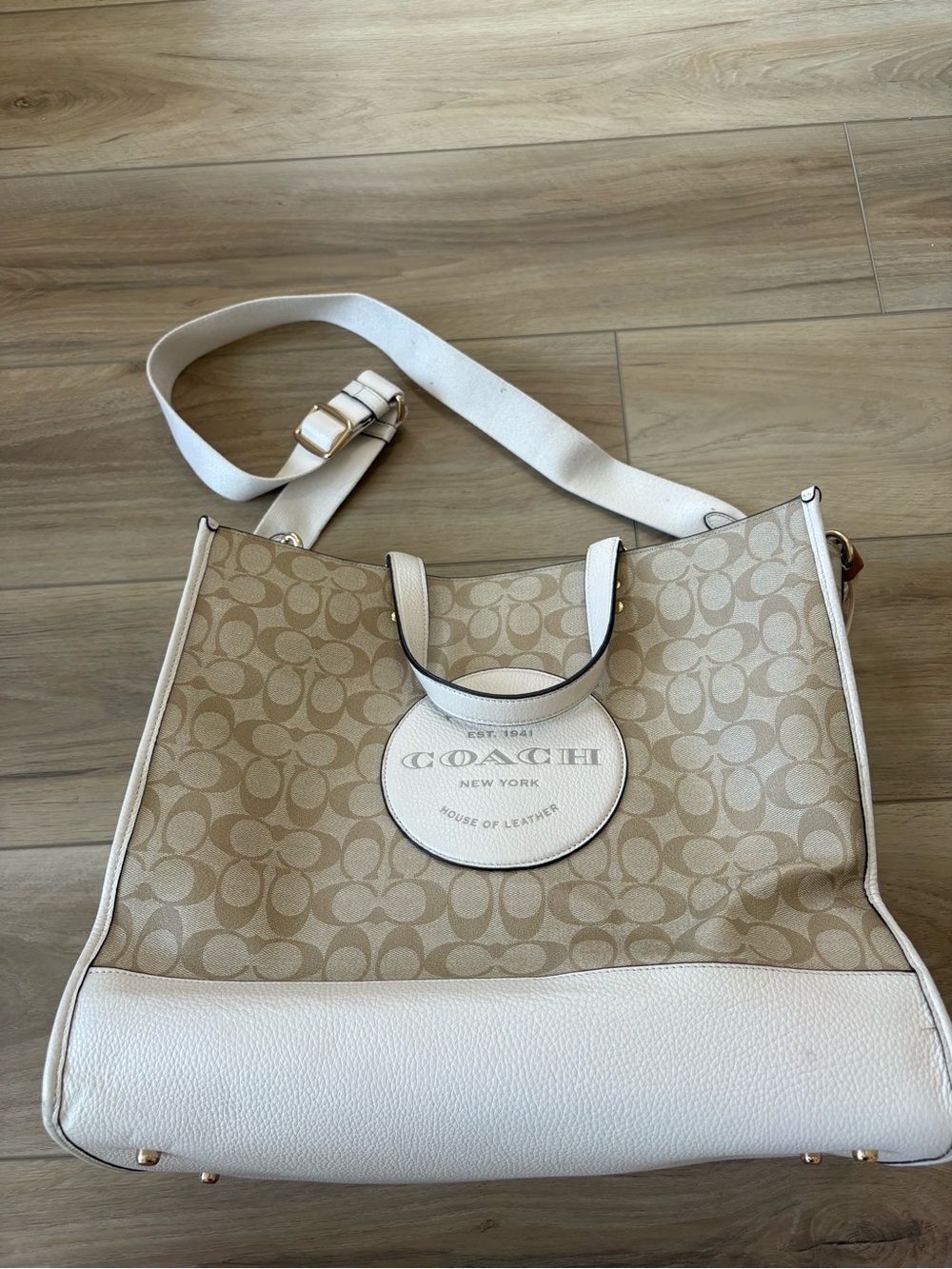 Coach Tan Signature Canvas Tote with Chalk Trim - Picture 7 of 8
